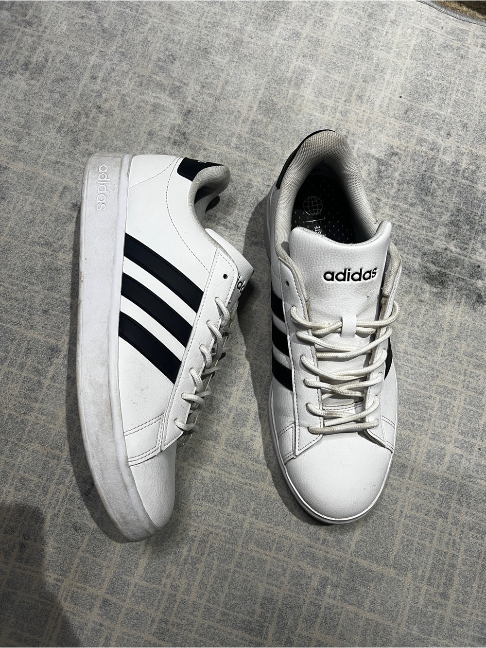 Adidas Men’s Grand Court